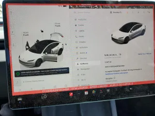 2025 Tesla Model 3 Long Range z VIN 5YJ3E1EA8SF903460, wystawiony jako Copart lot #57116545 z przebiegiem 5 147 mil mil oraz Szkoda całkowita • Salvage title. Historia ofert i sprzedaży dostępna na DreamBid. Obrazek 9.