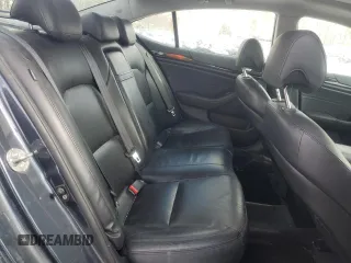 2014 Kia Cadenza Premium with VIN KNALN4D78E5124117, listed as a Copart auction lot 45187345 with 110,781 mi miles and Salvage Title. Bid and sale history available at carsss.com. Image 10.