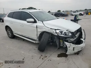 2016 Volvo XC60 T5 Drive-E Premier z VIN YV440MDK4G2802230, wystawiony jako Copart lot #53630115 z przebiegiem 45 417 mil mil oraz Szkoda całkowita • Salvage title. Historia ofert i sprzedaży dostępna na DreamBid. Obrazek 4.