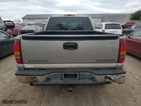 2002 Chevrolet Silverado 1500HD LT with VIN 1GCGK13U02F226620, listed as a Copart auction lot 73842024 with 0 mi miles and Clean Title. Bid and sale history available at carsss.com. Image 6.