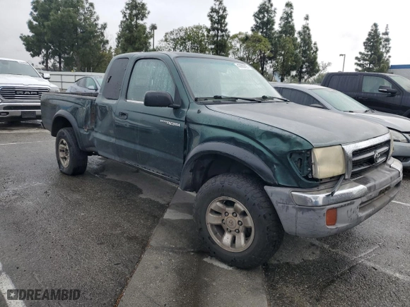 1999 Toyota Tacoma PreRunner with VIN 4TASN92N5XZ422239, listed as a Copart auction lot 43963725 with 249,507 mi miles and Salvage Title. Bid and sale history available at carsss.com. Image 4.