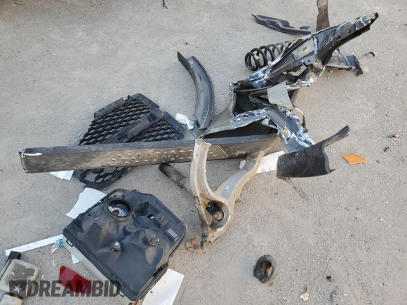 2015 Ram 1500 Outdoorsman с VIN 1C6RR7LT3FS718979, выставлен на аукционе Copart как лот 85761114 с пробегом 175 255 миль миль и Списание • Salvage title. История ставок и продаж доступна на DreamBid. Изображение 14.