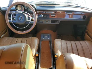 1973 Mercedes-Benz C z VIN 10806812018067, wystawiony jako Copart lot #43207885 z przebiegiem 58 302 mil mil oraz Szkoda całkowita • Salvage title. Historia ofert i sprzedaży dostępna na DreamBid. Obrazek 8.