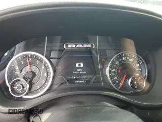 2024 Ram 1500 Big Horn with VIN 1C6RRFFG2RN210479, listed as a Copart auction lot 60485025 with 29,998 mi miles and Salvage title. Bid and sale history available at DreamBid. Image 9.