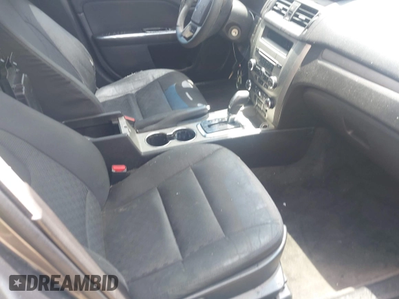 2012 Ford Fusion SE with VIN 3FAHP0HA7CR417511, listed as a IAAI auction lot 42436962 with 266,721 mi miles and . Bid and sale history available at DreamBid. Image 5.