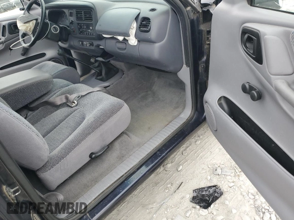 1999 Dodge Dakota SLT z VIN 1B7FL26X9XS131668, wystawiony jako Copart lot #53152605 z przebiegiem 92 663 mil mil oraz Szkoda całkowita • Salvage title. Historia ofert i sprzedaży dostępna na DreamBid. Obrazek 8.