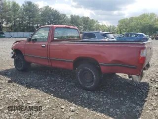 1994 Toyota T100 z VIN JT4VD20A1R0013626, wystawiony jako Copart lot #55592885 z przebiegiem 174 663 mil mil oraz Szkody całkowita. Historia ofert i sprzedaży dostępna na DreamBid. Obrazek 2.