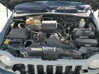 2003 Jeep Liberty Limited with VIN 1J4GL58K83W525439, listed as a Copart auction lot 49601685 with 93,671 mi miles and Salvage title. Bid and sale history available at DreamBid. Image 14.