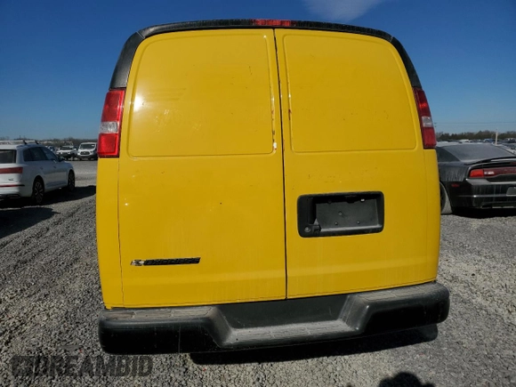 2020 Chevrolet Express Cargo Van with VIN 1GCWGAFP8L1129652, listed as a Copart auction lot 45386515 with 210,632 mi miles and Clean Title. Bid and sale history available at carsss.com. Image 6.