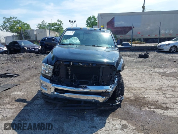 2018 Ram 2500 SLT with VIN 3C6TR5DT2JG166397, listed as a IAAI auction lot 42551256 with 100,040 mi miles and . Bid and sale history available at DreamBid. Image 13.