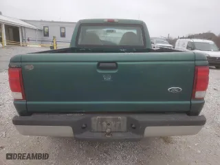 2000 Ford Ranger XL with VIN 1FTYR10C7YPB07686, listed as a Copart auction lot 44634425 with 190,204 mi miles and Salvage Title. Bid and sale history available at carsss.com. Image 10.