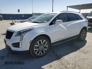 2021 Cadillac XT5 AWD Sport with VIN 1GYKNHRS2MZ156923, listed as a Copart auction lot 52696375 with 19,619 mi miles and Salvage title. Bid and sale history available at DreamBid. Image 1.