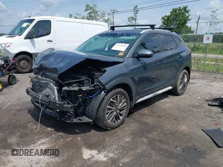 2019 Hyundai Tucson Sport z VIN KM8J33AL3KU937888, wystawiony jako IAAI lot #42310448 z przebiegiem 99 501 mil mil oraz . Historia ofert i sprzedaży dostępna na DreamBid. Obrazek 18.