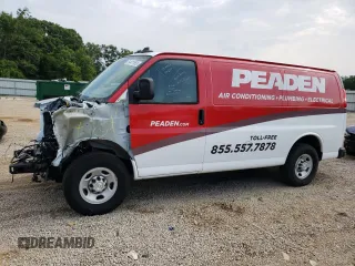 2021 Chevrolet Express Cargo z VIN 1GCWGAFP8M1311787, wystawiony jako Copart lot #54471953 z przebiegiem 13 365 mil mil oraz Nie do naprawy • Non repairable. Historia ofert i sprzedaży dostępna na DreamBid. Obrazek 1.