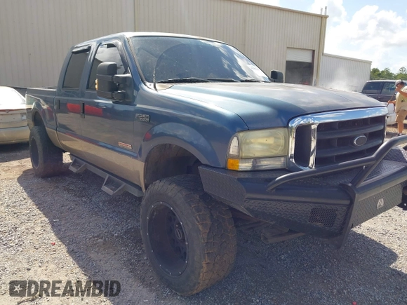 2004 Ford F-250 XL with VIN 1FTNW21P44EB35163, listed as a IAAI auction lot 42489245 with 319,621 mi miles and . Bid and sale history available at DreamBid. Image 1.