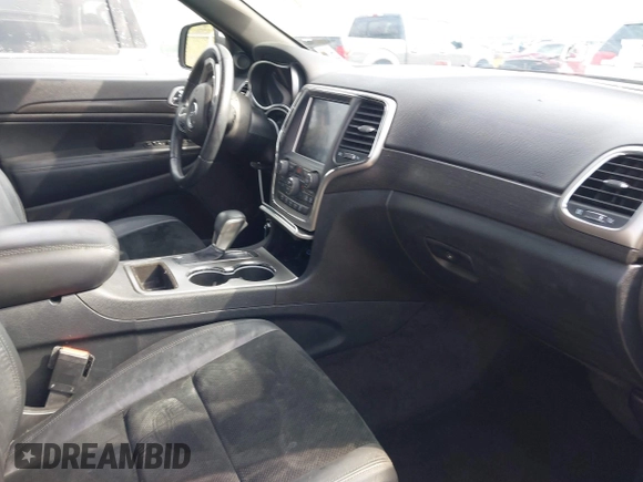 2018 Jeep Grand Cherokee Laredo E with VIN 1C4RJEAG2JC353398, listed as a IAAI auction lot 41846316 with 116,043 mi miles. Bid and sale history available at carsss.com. Image 5.