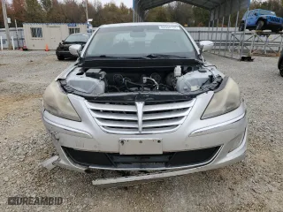 2013 Hyundai Genesis 5.0L R-Spec with VIN KMHGC4DH8DU241666, listed as a Copart auction lot 82330134 with 0 mi miles and Clean Title. Bid and sale history available at carsss.com. Image 5.