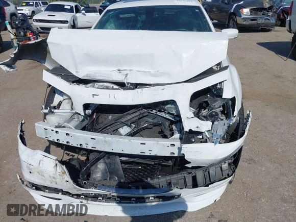 2018 Chrysler 300 S with VIN 2C3CCABG2JH240298, listed as a IAAI auction lot 42076109 with 98,333 mi miles and . Bid and sale history available at DreamBid. Image 6.