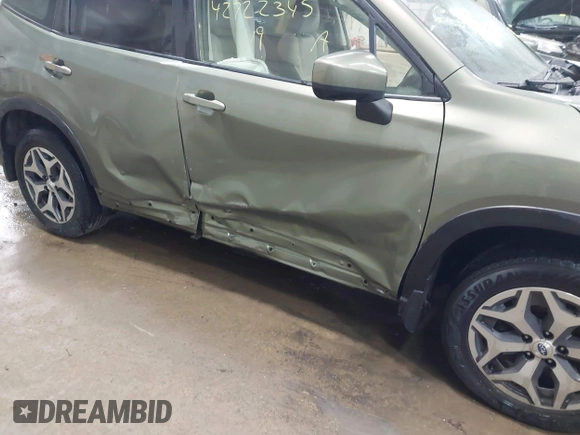 2019 Subaru Forester Premium with VIN JF2SKAEC5KH448008, listed as a IAAI auction lot 42722345 with 93,344 mi miles and . Bid and sale history available at DreamBid. Image 6.