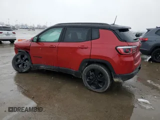 2019 Jeep Compass Altitude z VIN 3C4NJDBB9KT683346, wystawiony jako Copart lot #45036815 z przebiegiem 59 833 mil mil oraz Szkoda całkowita • Salvage title. Historia ofert i sprzedaży dostępna na DreamBid. Obrazek 2.