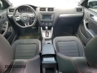 2013 Volkswagen Jetta Autobahn with VIN 3VW4S7AJXDM285818, listed as a Copart auction lot 64452795 with 81,608 mi miles and Clean title. Bid and sale history available at DreamBid. Image 8.