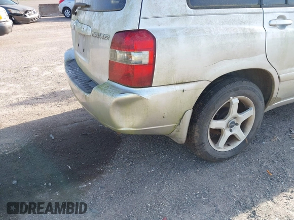 2004 Toyota Highlander z VIN JTEDP21A940025867, wystawiony jako IAAI lot #42274495 z przebiegiem 243 774 mil mil oraz . Historia ofert i sprzedaży dostępna na DreamBid. Obrazek 6.
