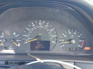 2002 Mercedes-Benz E 320 with VIN WDBJF70J52B431704, listed as a IAAI auction lot 41304419 with 271,140 mi miles and . Bid and sale history available at DreamBid. Image 7.