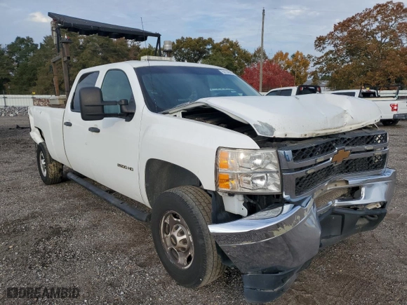 2013 Chevrolet Silverado 2500HD Work Truck with VIN 1GC1CVCG4DF204045, listed as a Copart auction lot 84146464 with 341,235 mi miles and Salvage Title. Bid and sale history available at carsss.com. Image 1.