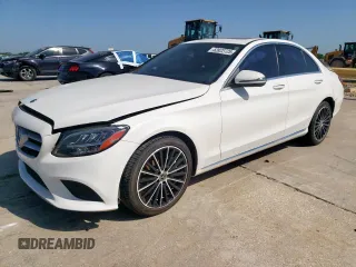 2021 Mercedes-Benz C 300 z VIN W1KWF8DB1MR625775, wystawiony jako Copart lot #52822725 z przebiegiem 49 849 mil mil oraz Szkoda całkowita • Salvage title. Historia ofert i sprzedaży dostępna na DreamBid. Obrazek 1.