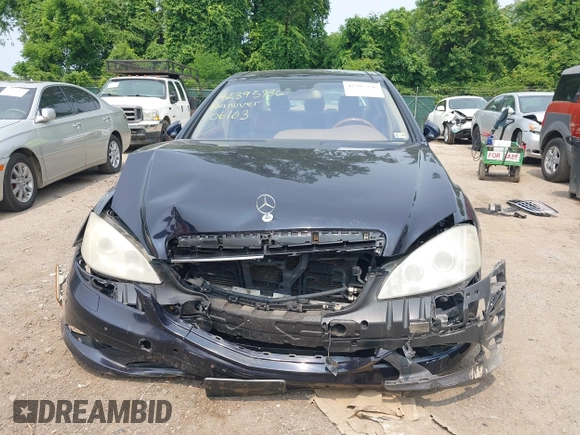 2007 Mercedes-Benz S 550 с VIN WDDNG71X47A108623, выставлен на аукционе IAAI как лот 42395736 с пробегом 192 584 миль миль и . История ставок и продаж доступна на DreamBid. Изображение 13.