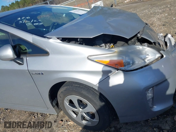 2013 Toyota Prius One with VIN JTDKN3DU4D5626877, listed as a IAAI auction lot 41731615 with 137,394 mi miles. Bid and sale history available at carsss.com. Image 18.