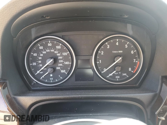 2013 BMW 3 Series 328i xDrive with VIN WBAKF5C55DJ297680, listed as a Copart auction lot 70691074 with 0 mi miles and Salvage Title. Bid and sale history available at carsss.com. Image 9.