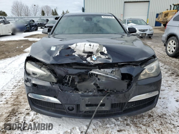2010 BMW 7 Series 750i xDrive z VIN WBAKC6C56ACL67878, wystawiony jako Copart lot #45727215 z przebiegiem 251 789 mil mil oraz Szkoda całkowita • Salvage title. Historia ofert i sprzedaży dostępna na DreamBid. Obrazek 5.