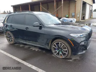 2019 BMW X7 xDrive50i with VIN 5UXCX4C58KLS35818, listed as a IAAI auction lot 41750098 with 69,661 mi miles. Bid and sale history available at carsss.com. Image 1.