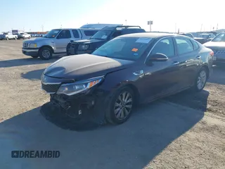 2016 Kia Optima LX z VIN 5XXGT4L36GG001942, wystawiony jako IAAI lot #41236894 z przebiegiem 125 376 mil mil oraz . Historia ofert i sprzedaży dostępna na DreamBid. Obrazek 17.