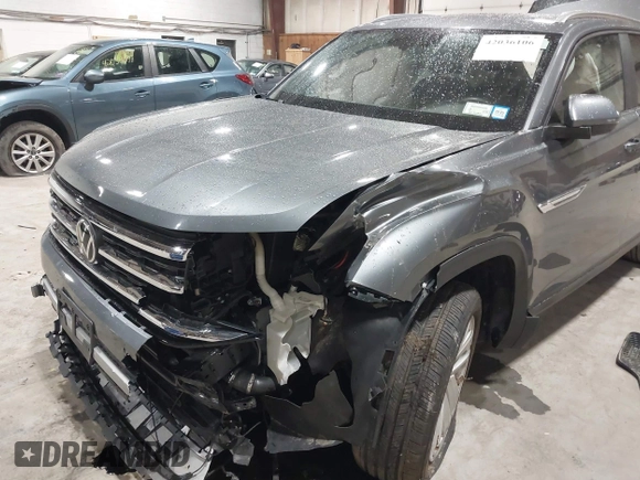 2023 Volkswagen Atlas SE with VIN 1V2KC2CA2PC207030, listed as a IAAI auction lot 42036106 with 38,368 mi miles and . Bid and sale history available at DreamBid. Image 6.