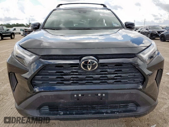 2023 Toyota RAV4 XLE with VIN 2T3W1RFV7PW276311, listed as a Copart auction lot 62705575 with 29,267 mi miles and Salvage title. Bid and sale history available at DreamBid. Image 5.