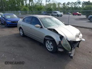 2005 Nissan Altima S z VIN 1N4AL11D45N498626, wystawiony jako IAAI lot #42332539 z przebiegiem 132 446 mil mil oraz . Historia ofert i sprzedaży dostępna na DreamBid. Obrazek 1.