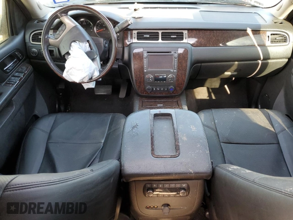 2014 GMC Yukon Denali z VIN 1GKS1EEF4ER244080, wystawiony jako Copart lot #88926145 z przebiegiem 179 101 mil mil oraz Szkoda całkowita • Salvage title. Historia ofert i sprzedaży dostępna na DreamBid. Obrazek 8.
