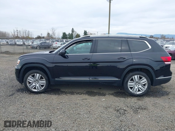 2018 Volkswagen Atlas SEL Premium z VIN 1V2NR2CAXJC554740, wystawiony jako IAAI lot #41773681 z przebiegiem 83 296 mil mil oraz . Historia ofert i sprzedaży dostępna na DreamBid. Obrazek 14.