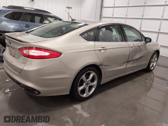 2015 Ford Fusion SE with VIN 3FA6P0H91FR258681, listed as a IAAI auction lot 42072439 with 102,171 mi miles and . Bid and sale history available at DreamBid. Image 4.