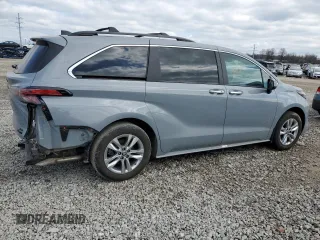 2022 Toyota Sienna XLE Woodland Edition with VIN 5TDASKFC4NS056510, listed as a Copart auction lot 50800905 with 50,102 mi miles and Salvage Title. Bid and sale history available at carsss.com. Image 3.