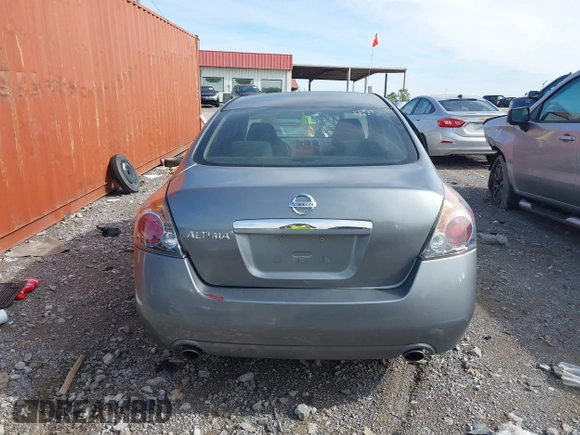 2009 Nissan Altima SL with VIN 1N4AL21E59N555386, listed as a IAAI auction lot 42041954 with 188,656 mi miles and . Bid and sale history available at DreamBid. Image 16.