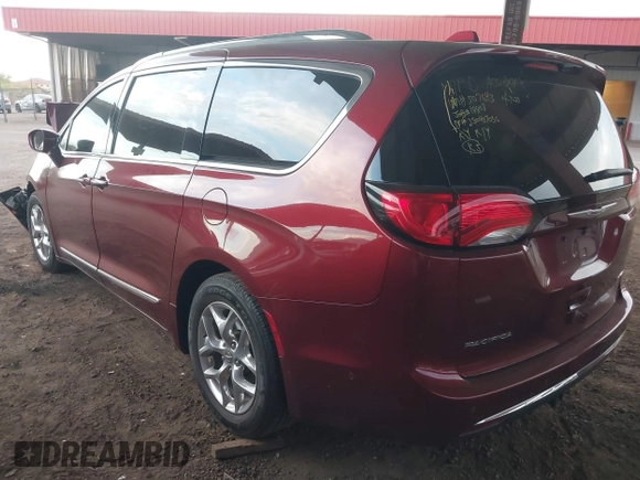 2019 Chrysler Pacifica Limited z VIN 2C4RC1GG0KR507643, wystawiony jako IAAI lot #42034094 z przebiegiem 127 595 mil mil oraz . Historia ofert i sprzedaży dostępna na DreamBid. Obrazek 3.