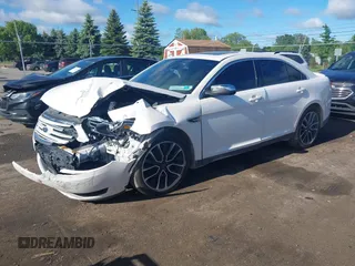 2017 Ford Taurus Limited z VIN 1FAHP2J85HG115863, wystawiony jako IAAI lot #42336857 z przebiegiem 152 890 mil mil oraz . Historia ofert i sprzedaży dostępna na DreamBid. Obrazek 17.