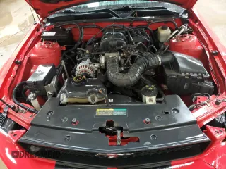 2008 Ford Mustang Deluxe с VIN 1ZVHT80N185119000, выставлен на аукционе Copart как лот 88174965 с пробегом 148 104 миль миль и Чистый • Clean title. История ставок и продаж доступна на DreamBid. Изображение 11.