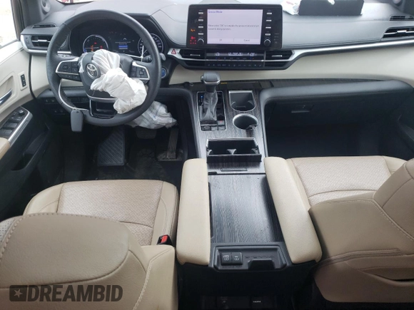 2022 Toyota Sienna LE with VIN 5TDGSKFC0NS067689, listed as a Copart auction lot 63850155 with 75,852 mi miles and Salvage title. Bid and sale history available at DreamBid. Image 8.