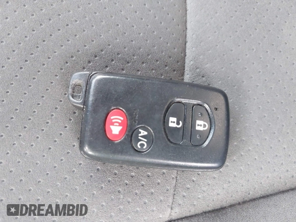 2014 Toyota Prius с VIN JTDKN3DP7E3059300, выставлен на аукционе IAAI как лот 42060345 с пробегом 86 729 миль миль и . История ставок и продаж доступна на DreamBid. Изображение 11.