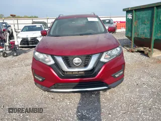 2020 Nissan Rogue S z VIN 5N1AT2MT5LC754506, wystawiony jako IAAI lot #41980769 z przebiegiem 149 635 mil mil oraz . Historia ofert i sprzedaży dostępna na DreamBid. Obrazek 13.