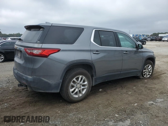 2020 Chevrolet Traverse LS z VIN 1GNERFKW2LJ186730, wystawiony jako Copart lot #43090675 z przebiegiem Nie podano mil oraz Szkoda całkowita • Salvage title. Historia ofert i sprzedaży dostępna na DreamBid. Obrazek 3.